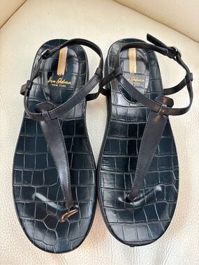 Sam Edelman Black Croc-Embossed T-Strap Sandals
